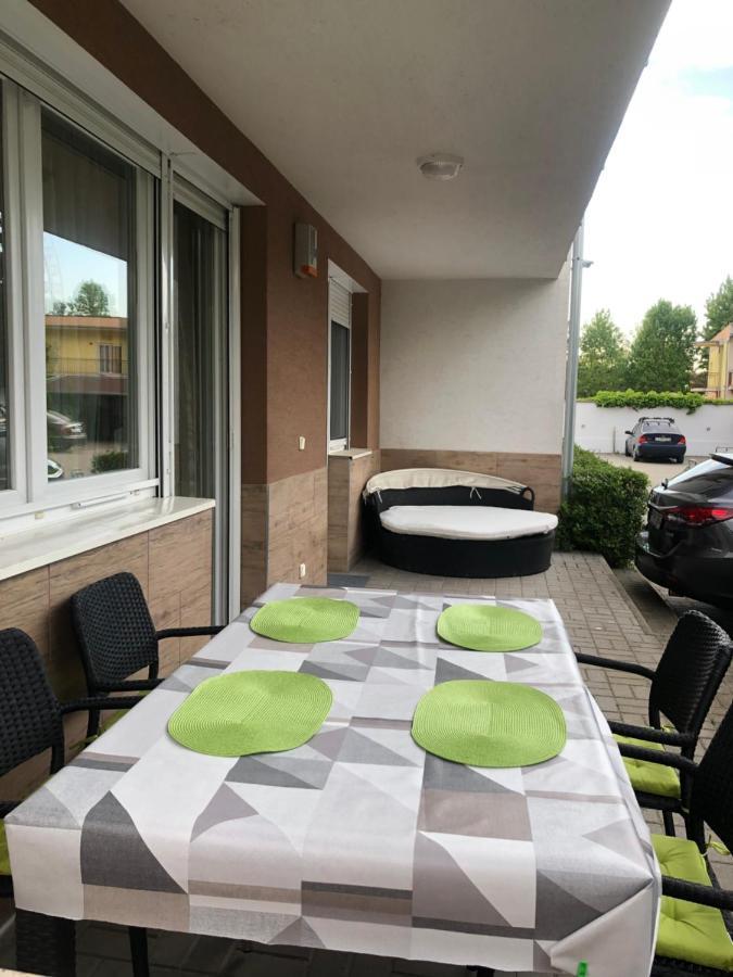 Mangó Wellness Apartman Siófok Exterior foto